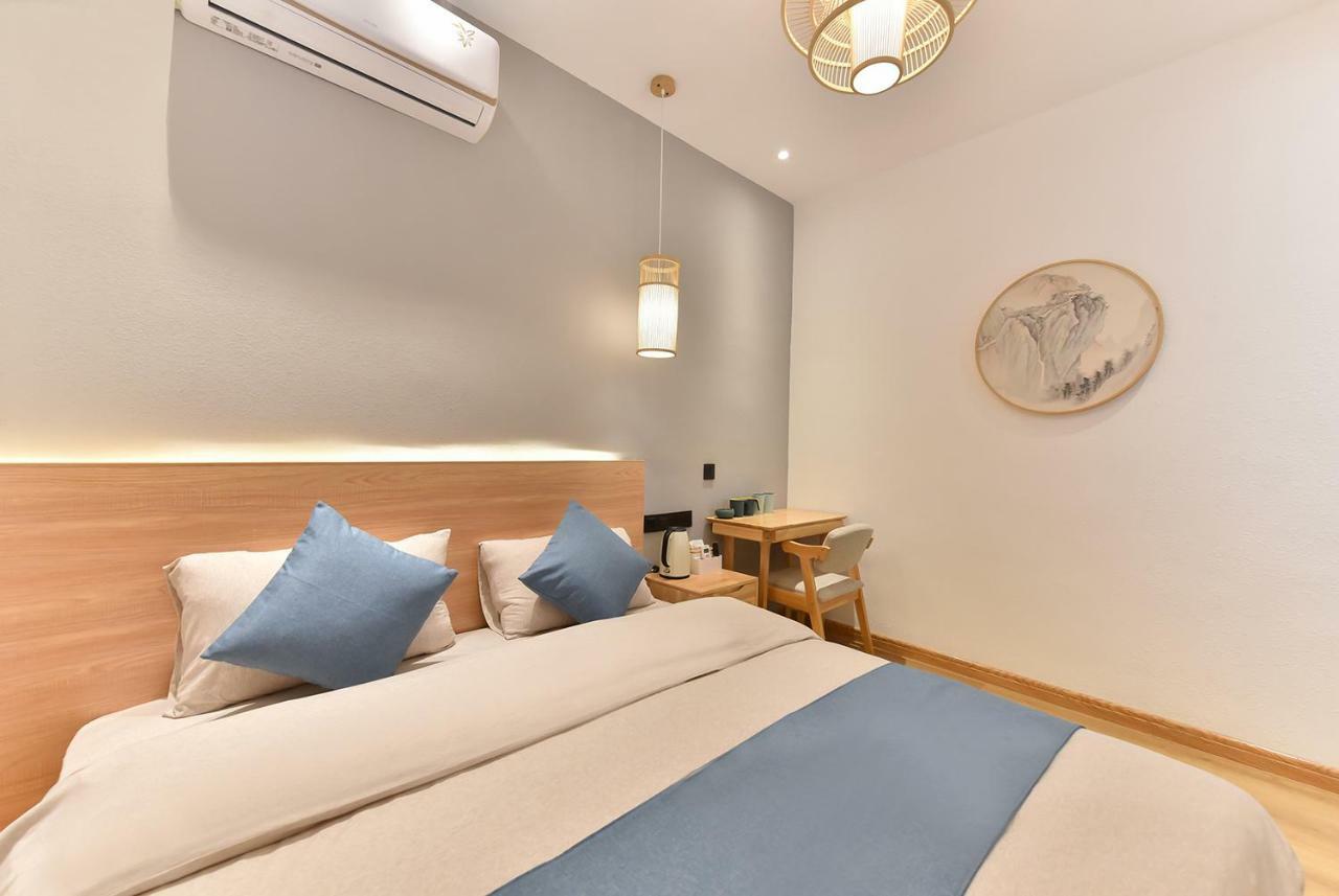 Yifangyan - Tingyuan Qingshe Hostel Fenghuang Εξωτερικό φωτογραφία